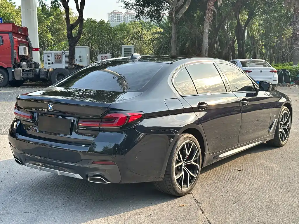 BMW 5 Series 2023 530Li Grandeur Edition M Sport Package