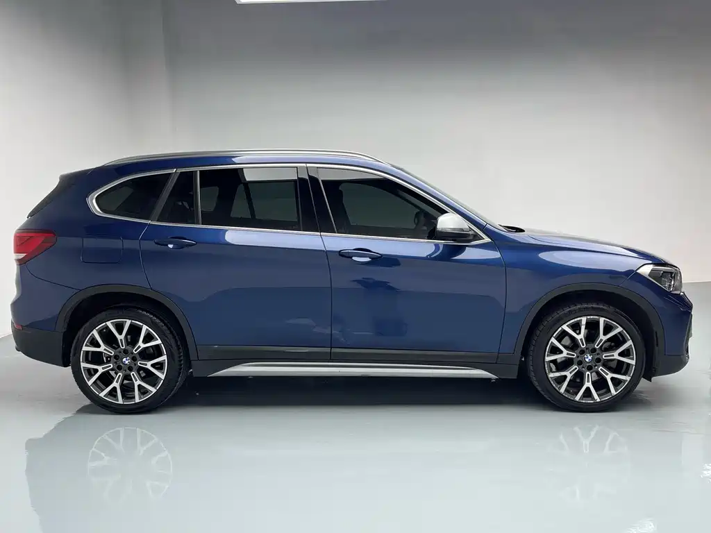 BMW X1 xDrive25Li Luxury Edition 2021