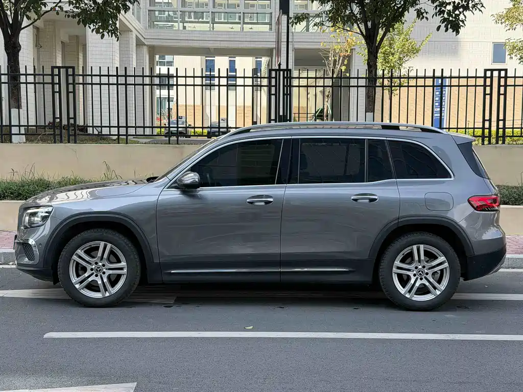 Mercedes-Benz GLB 2021 GLB 200 Sporty Edition