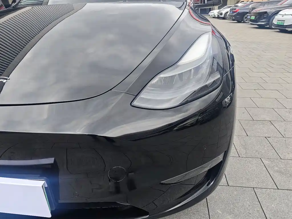Model Y 2021 Long Range All-Wheel Drive Edition 3D7
