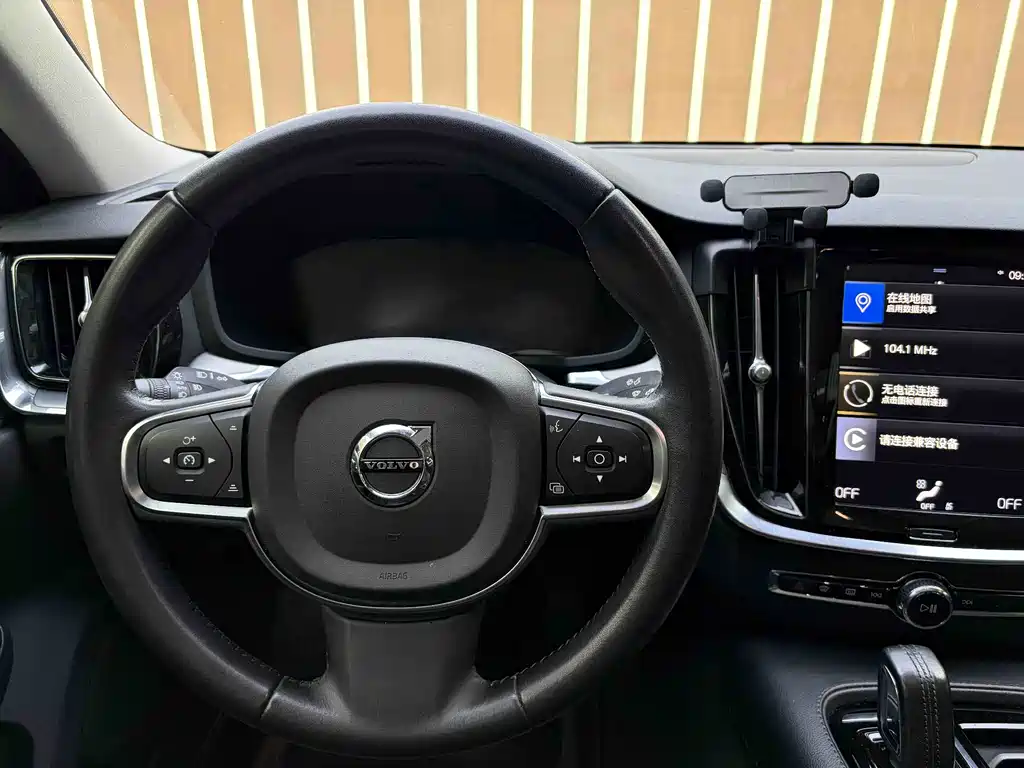 Volvo S60 Plug-in Hybrid 2021 T8 E-AWD Intelligent Luxury Edition