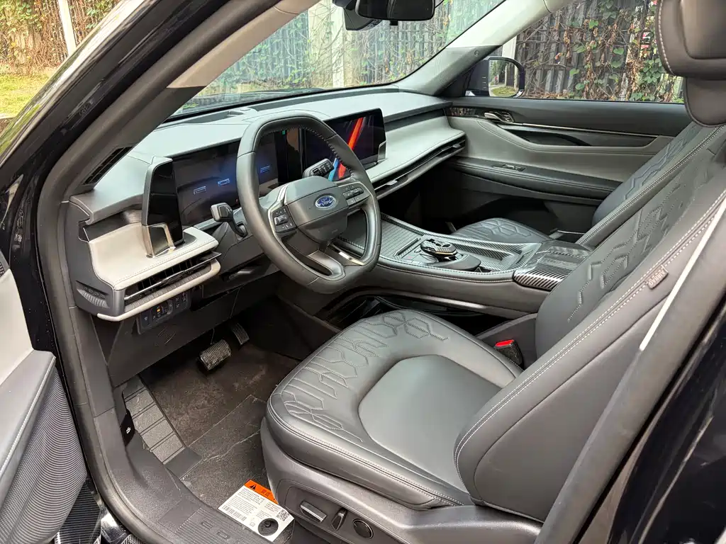 Ford Escape 2024 2.0T EcoBoost AWD 7-seat Trend Edition