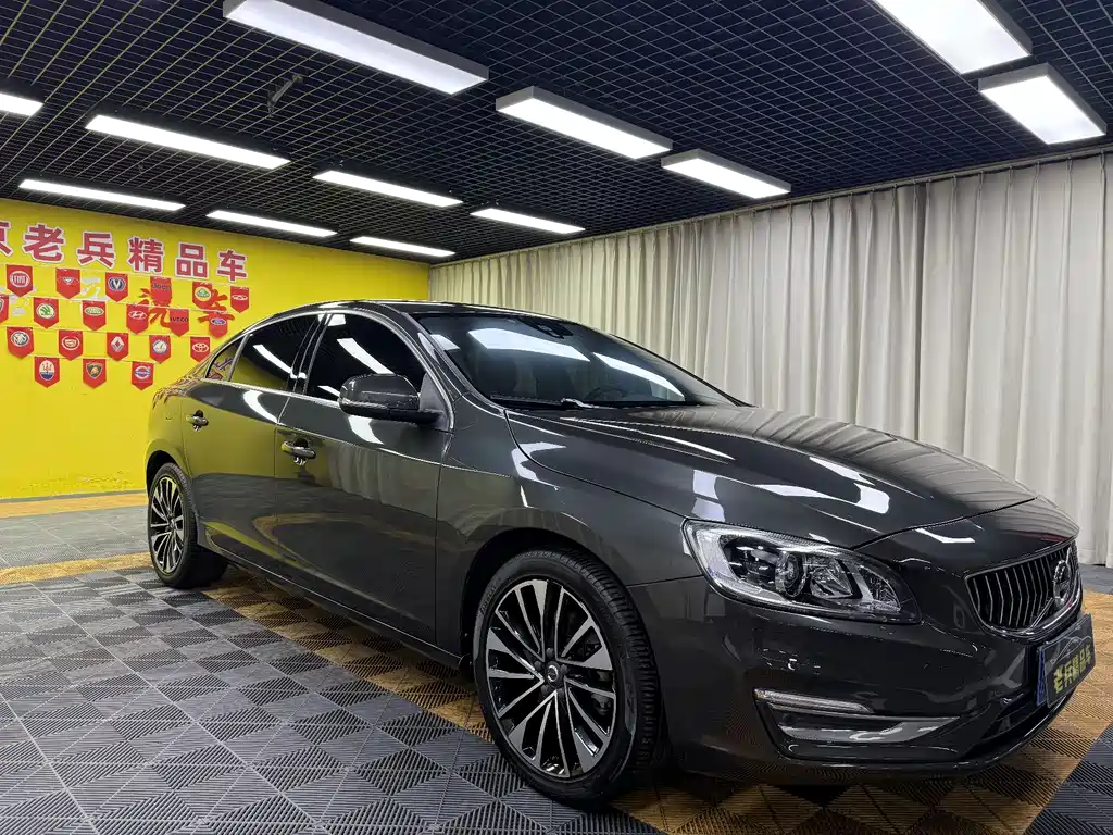 Volvo S60 2018 S60L T4 Smart Vision 2018 Edition