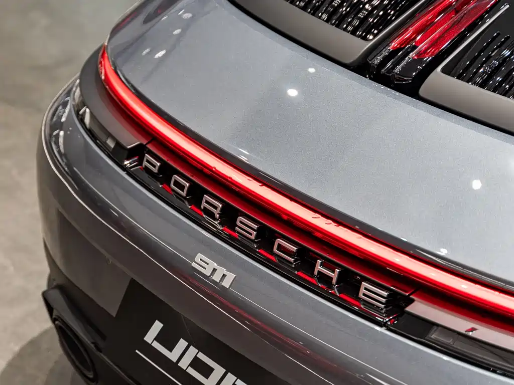 Porsche 911 2025 Carrera Cabriolet 3.0T