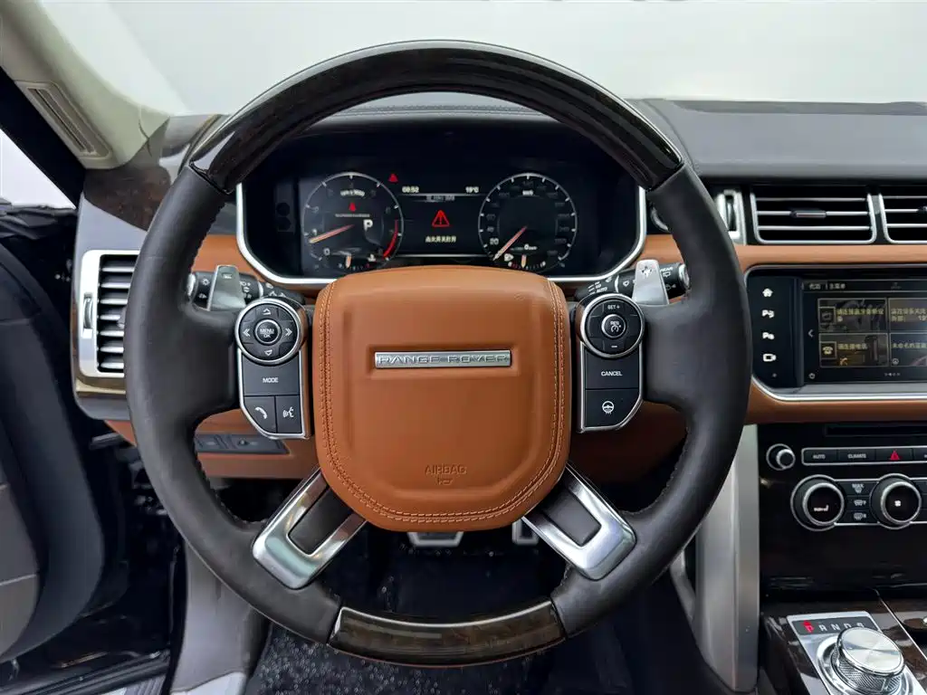 Range Rover 2016 5.0 SC V8 AB Summit Creation Extended Edition