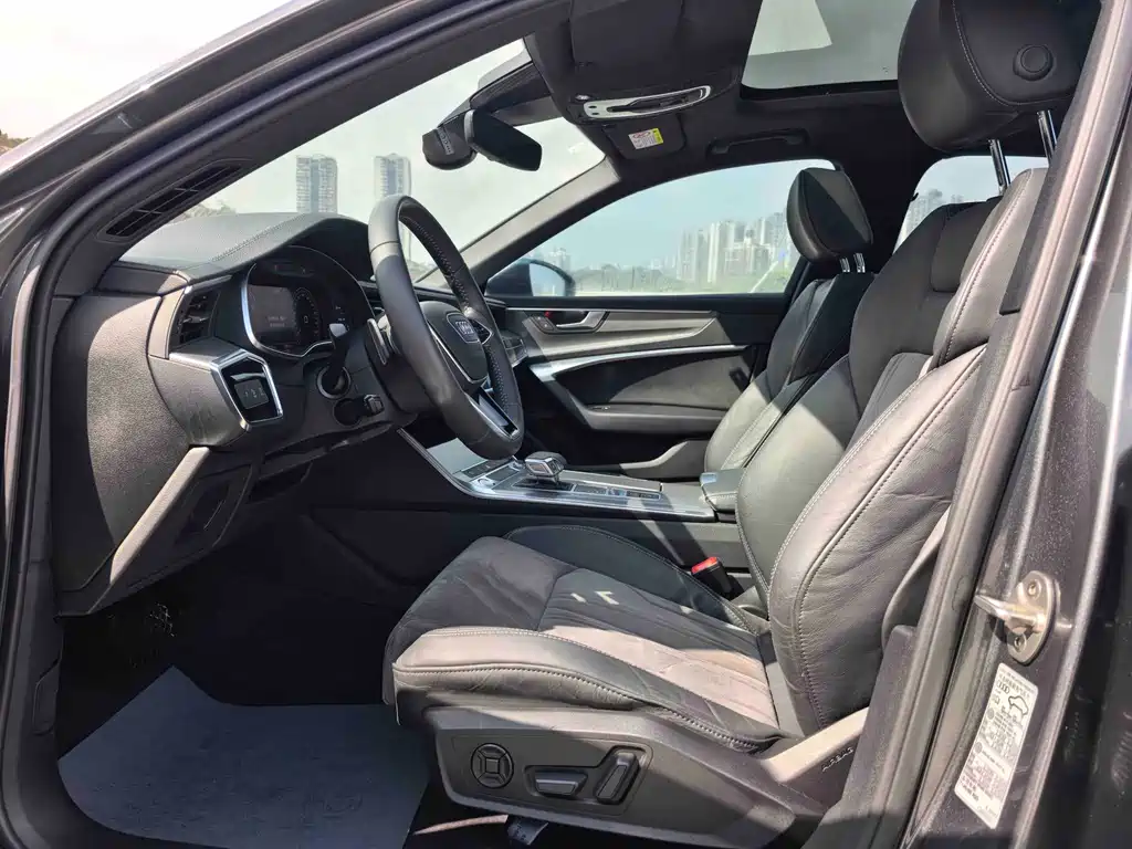Audi A6L 2020 40 TFSI Luxury Dynamic Edition