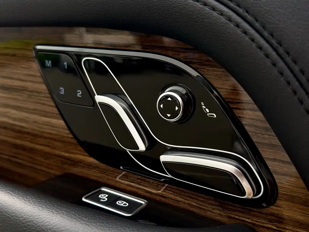 Range Rover 2019 3.0 SC V6盛世版