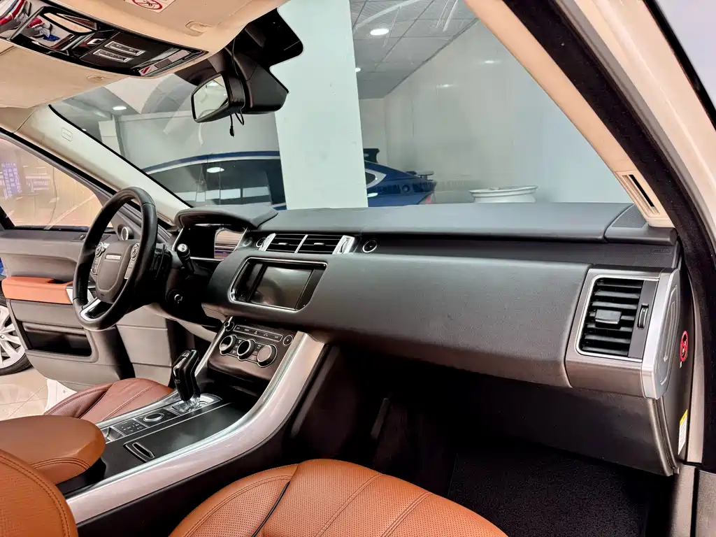 Range Rover Sport 2016 3.0 SC V6 HSE Dynamic