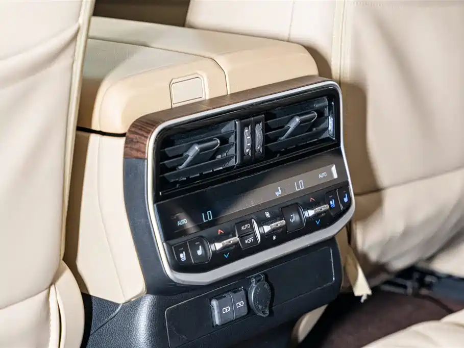 Land Cruiser Prado (Import) 2024 Model 3.5T Middle East Edition
