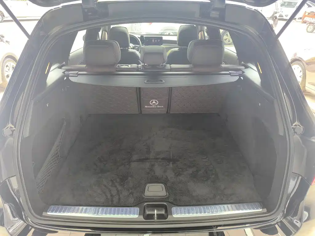 Mercedes-Benz GLC 2021 GLC 260 L 4MATIC Luxury Edition