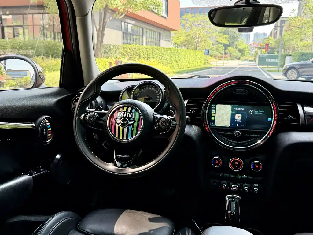 Mini 2018 Artisan 2.0T Cooper S 5-Door Edition