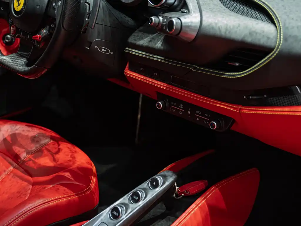 Ferrari F8 2019 Tributo 3.9T V8