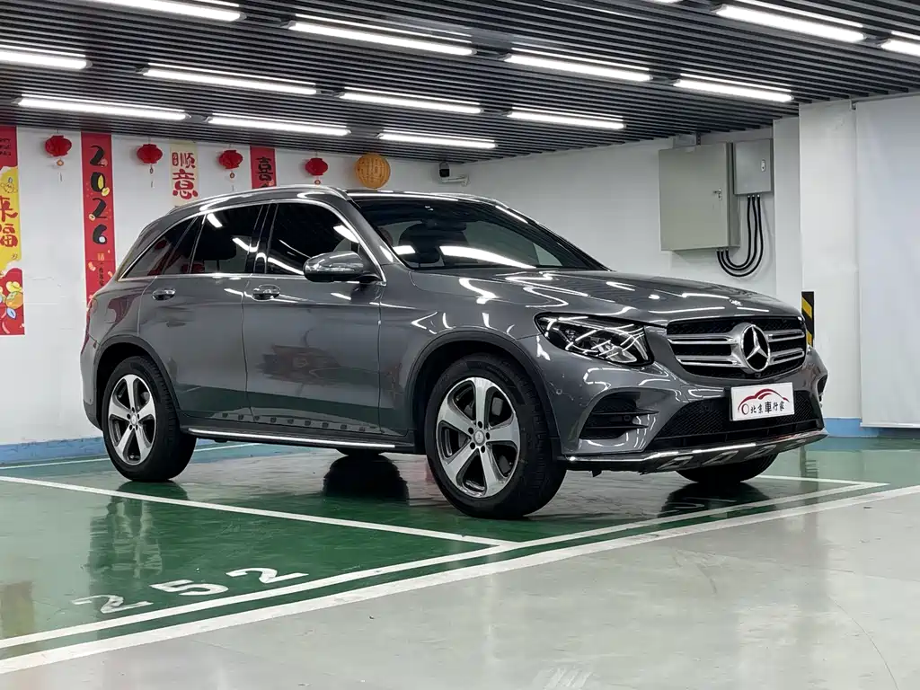 Mercedes GLC 2017 260 4MATIC Luxury Edition