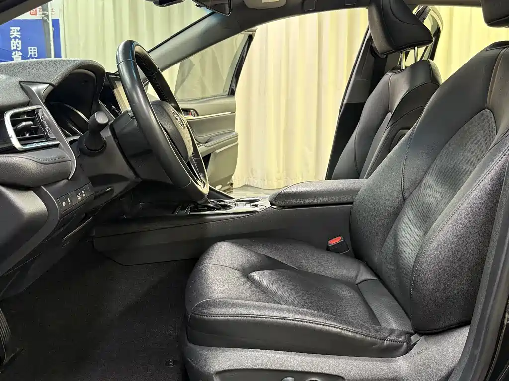 Camry 2021款 Hybrid 2.5HGVP Leading Edition