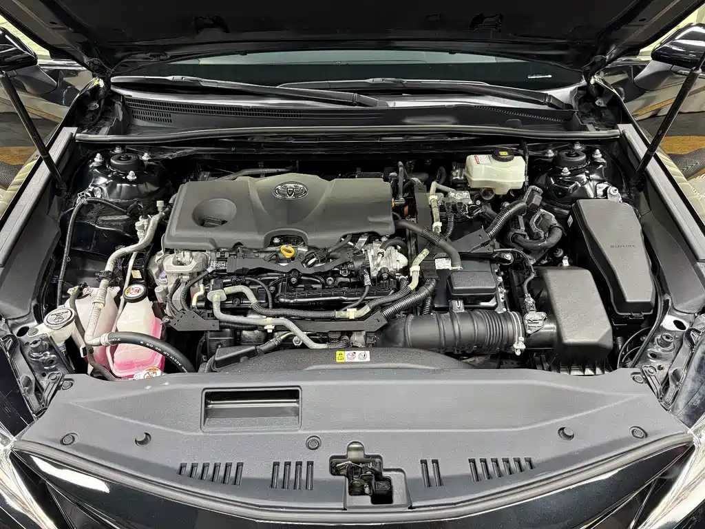 Camry 2021款 Hybrid 2.5HGVP Leading Edition