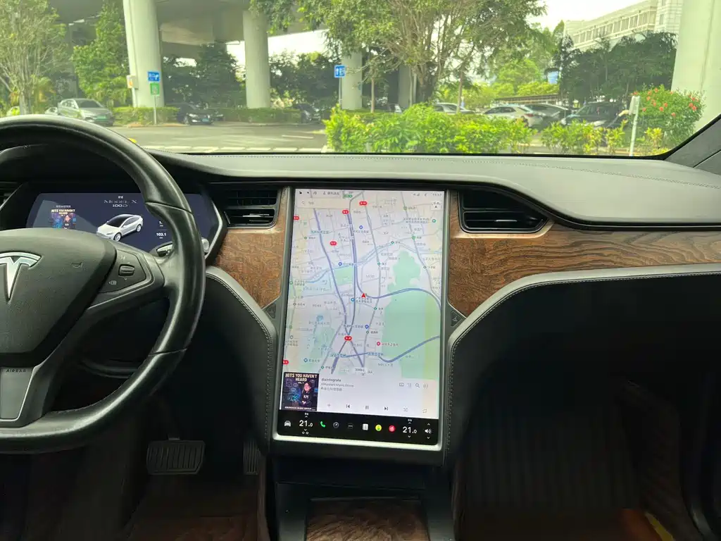 Model X 2017 Long Range Edition