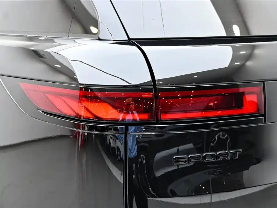 Range Rover Sport 2025 Edition 400PS Stealth Special Edition