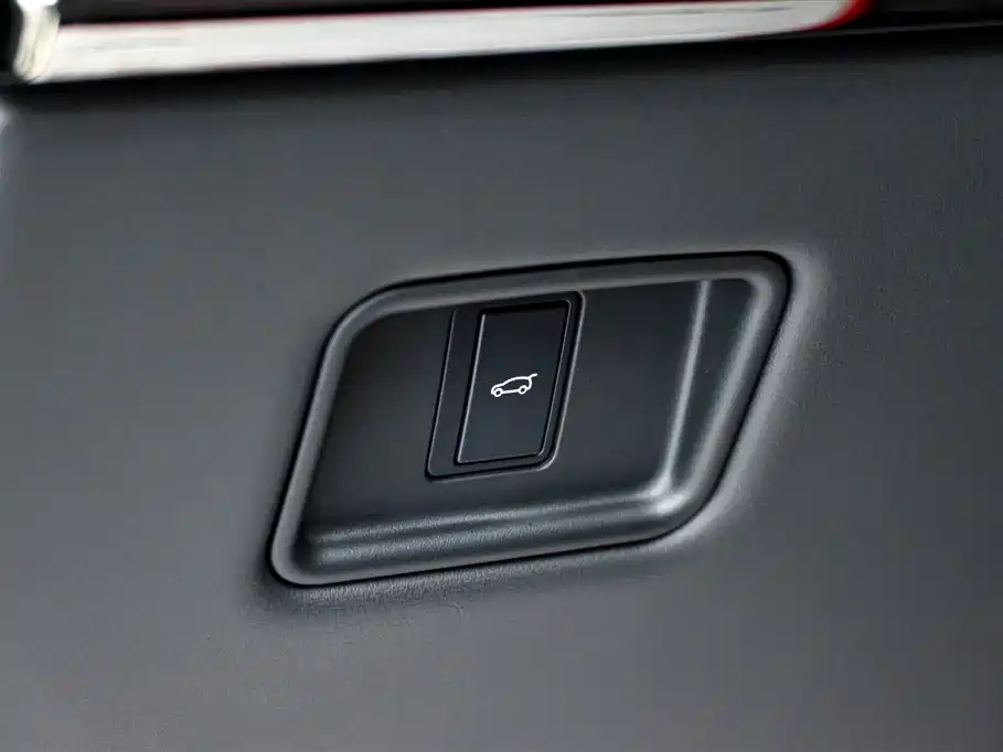 Range Rover Sport 2025 Edition 400PS Stealth Special Edition