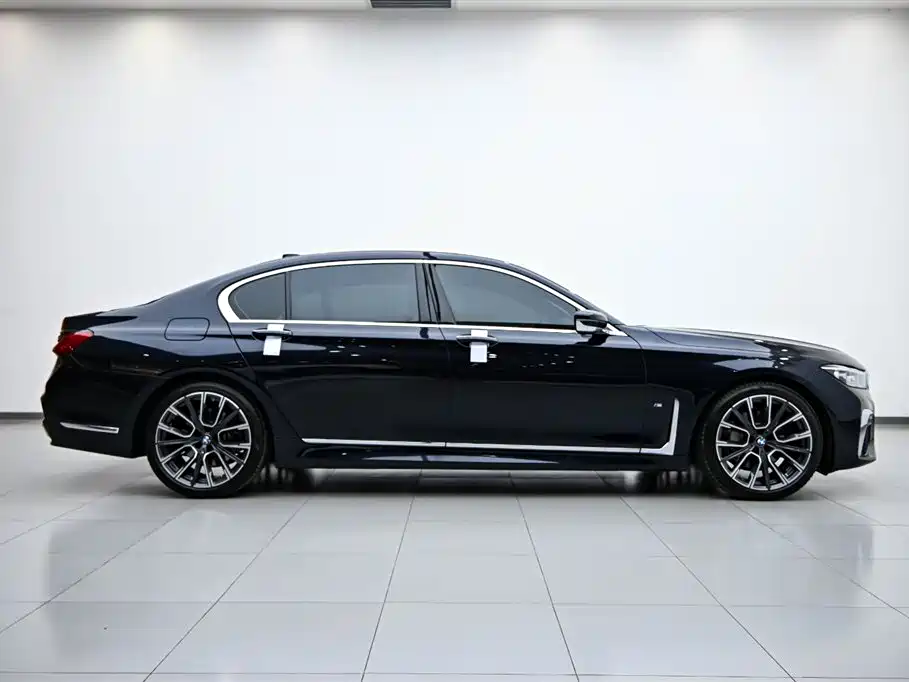BMW 7 Series 2019 Model Facelift 730Li M Sport Package