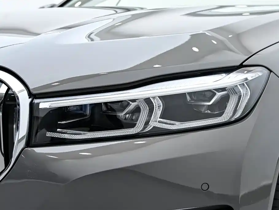 BMW 7 Series 2021 730Li Luxury Package