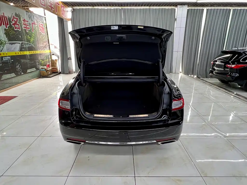 Lincoln Continental 2018 2.0T Two-Wheel Drive尊享版