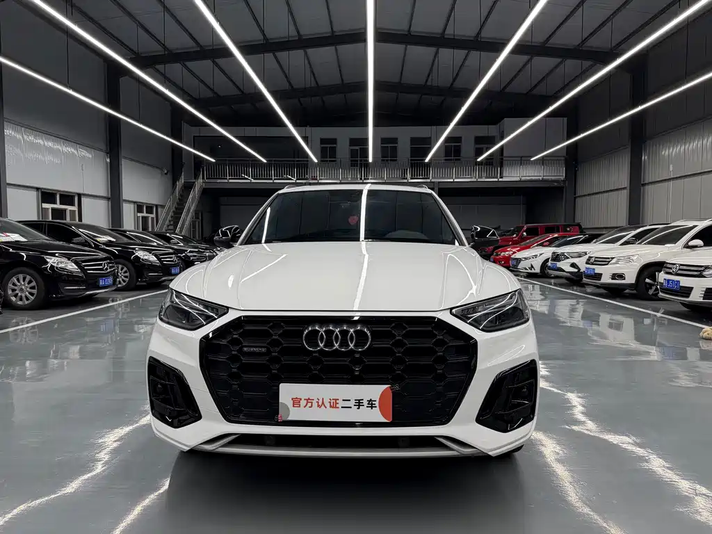 Audi Q5L 2023 40T Premium Dynamic Edition