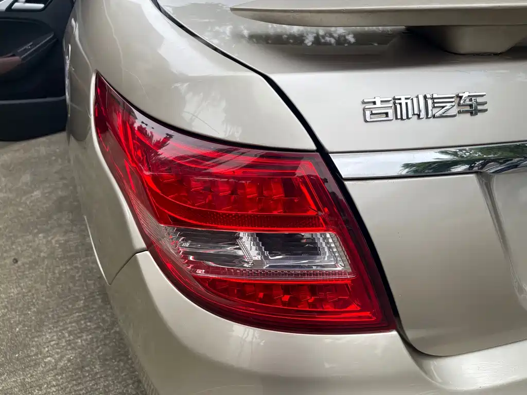 View 2017 1.5L Automatic Happy Edition