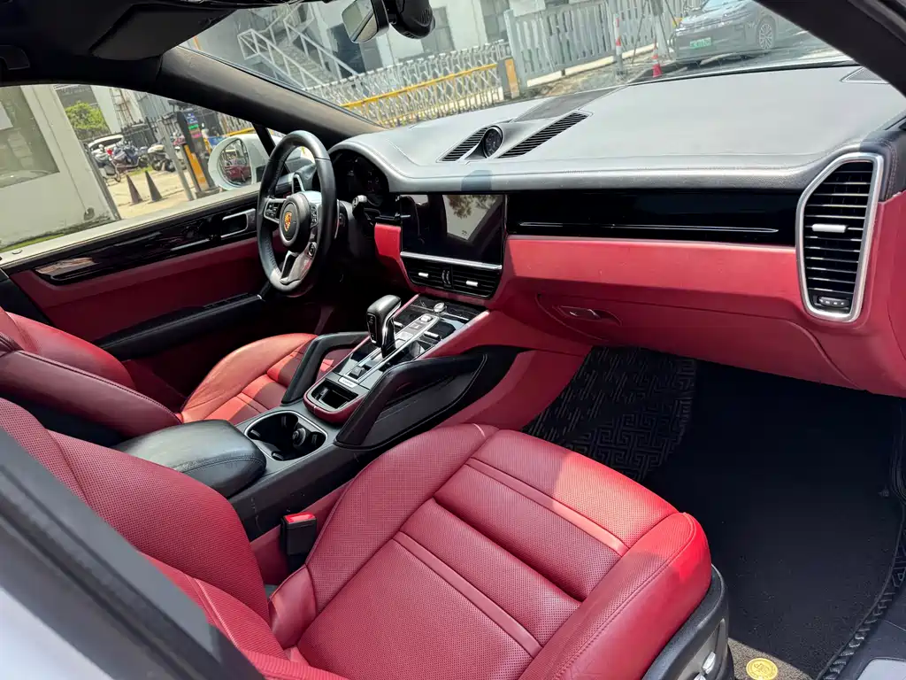 Cayenne 2019 Coupe 3.0T