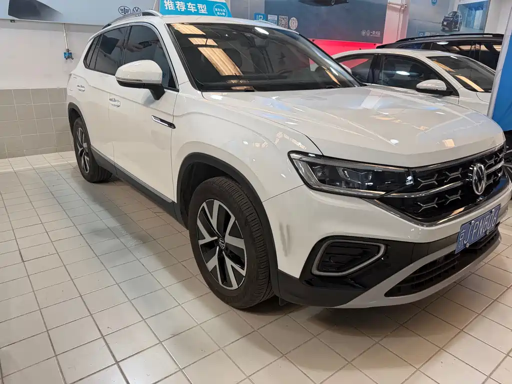Tayron 2023 300TSI Two-Wheel Drive Luxury Plus Advanced Edition