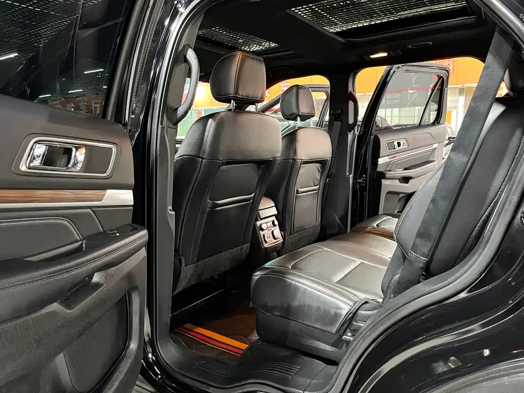 Explorer Import 2016 2.3T Elite Edition