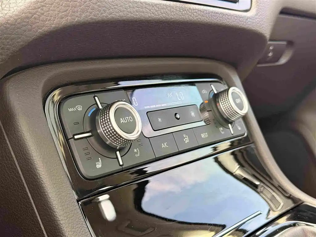 Touareg 2017 3.0 TSI Top Edition