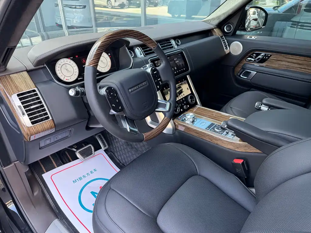 Range Rover 2019 3.0 SC V6 Long Wheelbase Edition