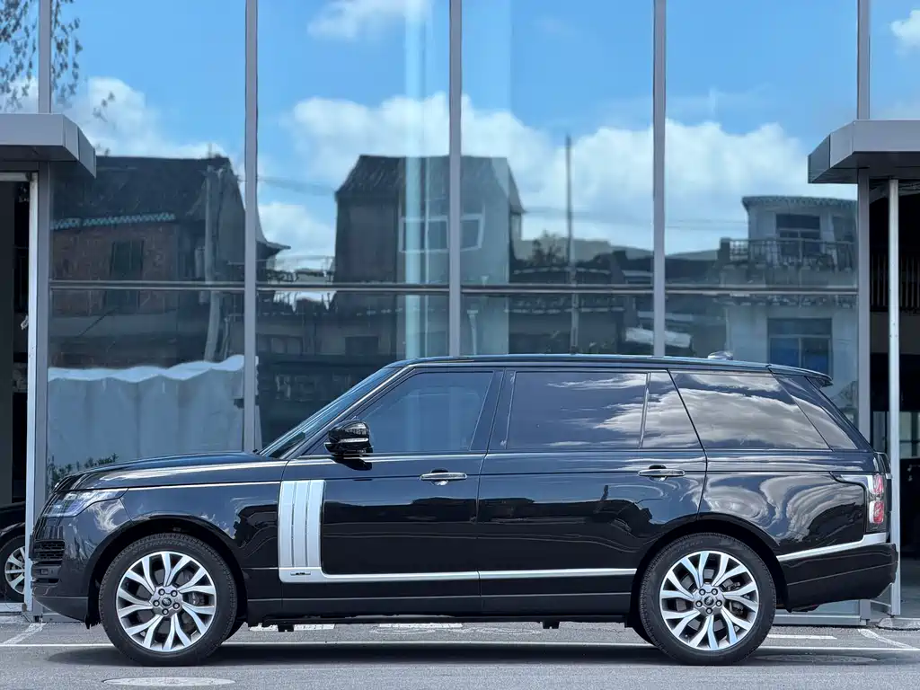 Range Rover 2019 3.0 SC V6 Long Wheelbase Edition