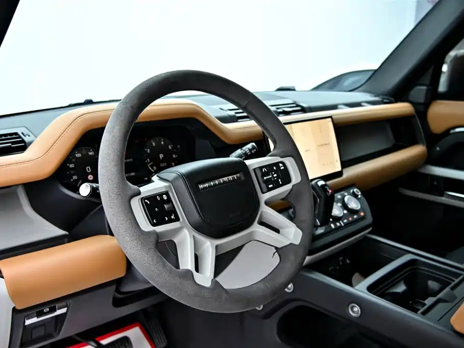 Land Rover Defender 2024 110 3.0T P400 X-DYNAMIC HSE
