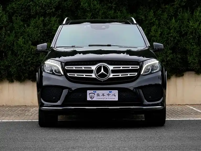 Mercedes GLS 2018 Facelift 400 4MATIC Dynamic Edition