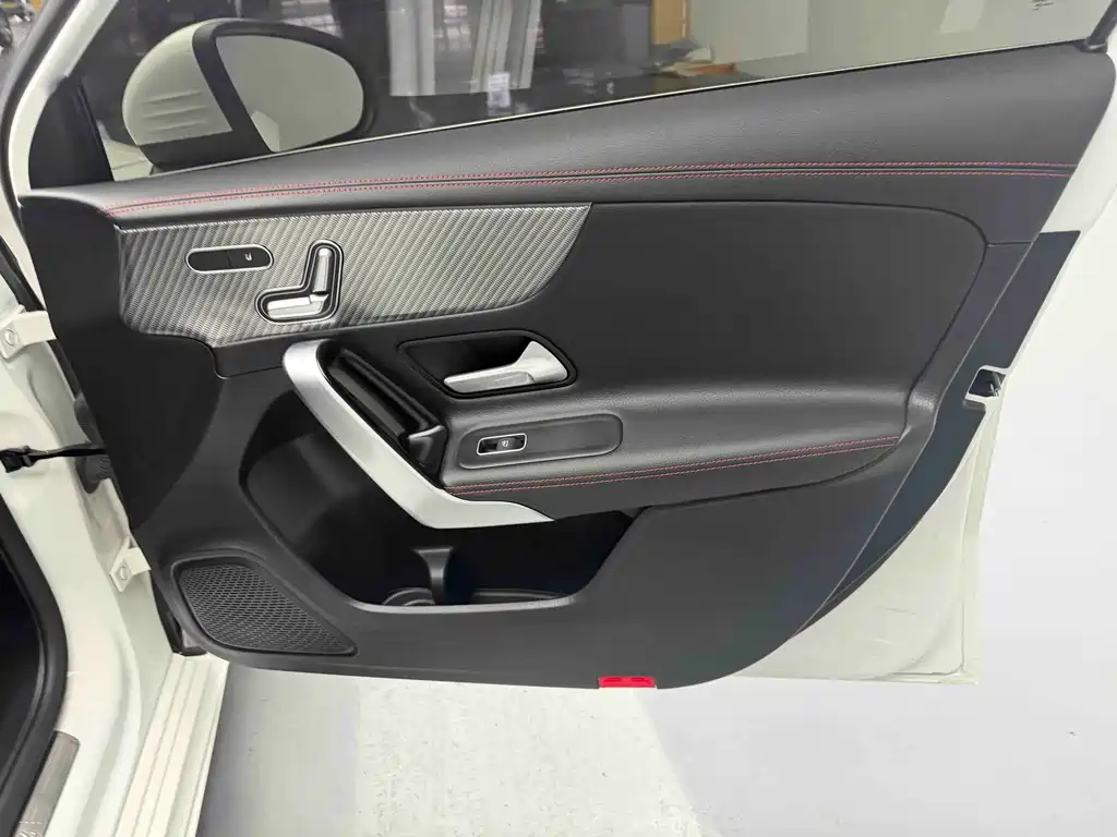 Mercedes-Benz A-Class 2024 Facelift A 200 L Fashion Edition