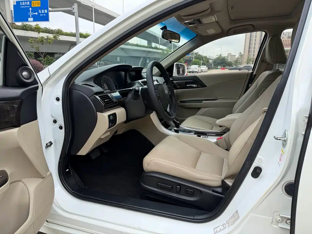 Accord 2014 2.4L EX Luxury Edition