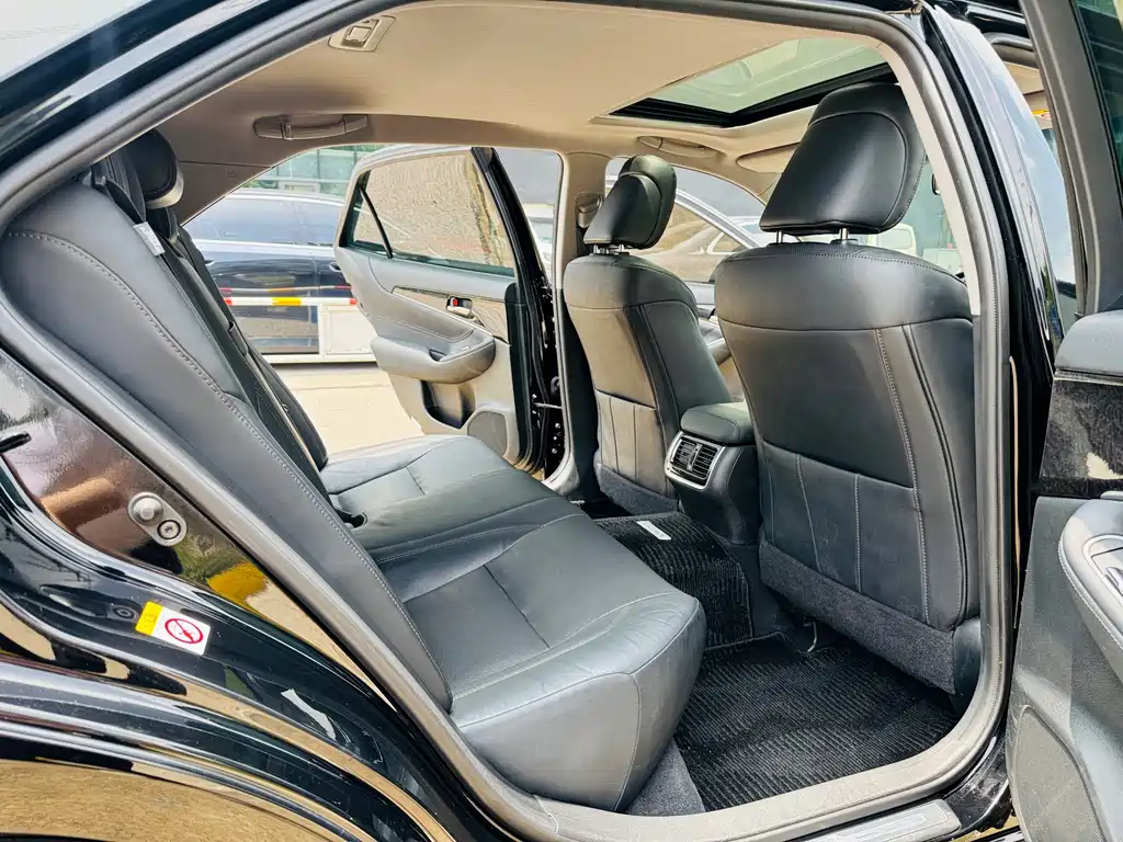 Camry 2018 2.0T Fashion Edition