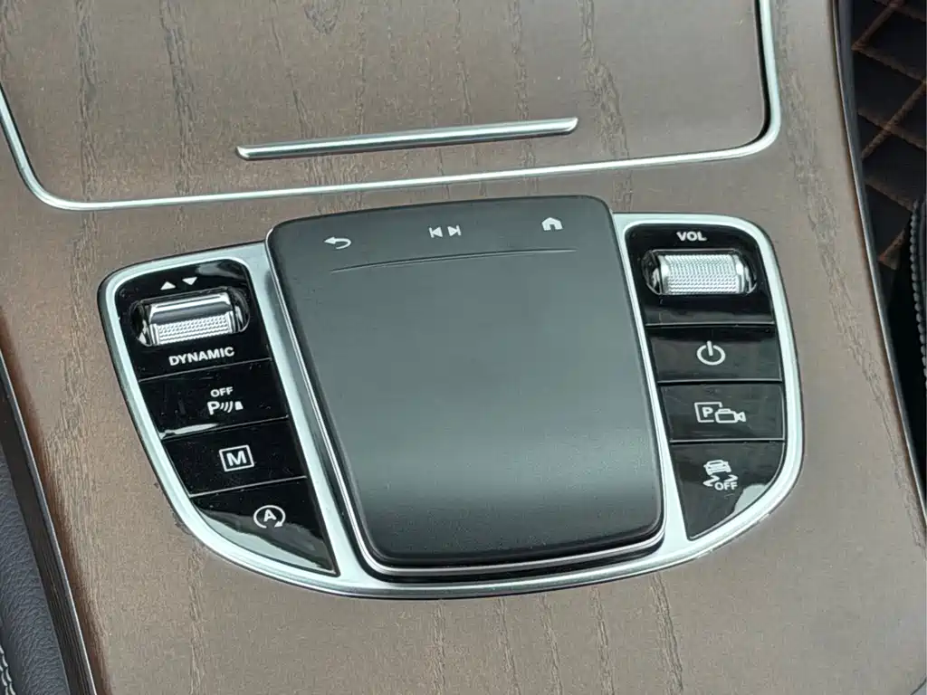Mercedes-Benz GLC 2022 GLC 300 L 4MATIC Dynamic Edition
