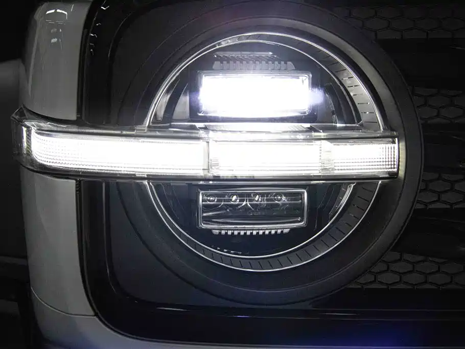 Tank 300 New Energy 2025 Model Hi4-T 37.1kWh