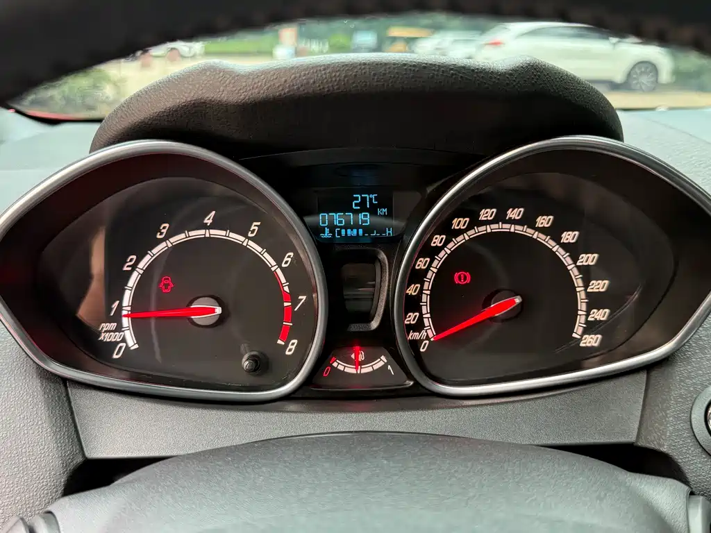 Jiayuan Import 2013 Model 1.6T ST