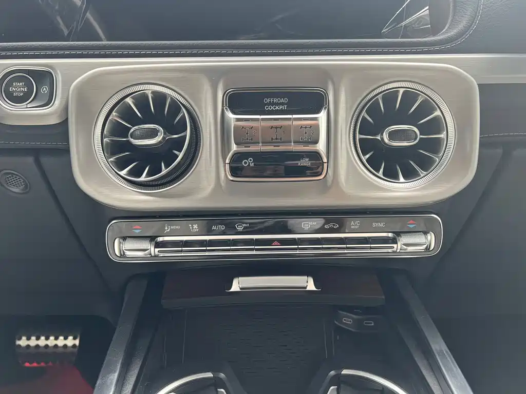 Mercedes-Benz G-Class 2026 G 450 d