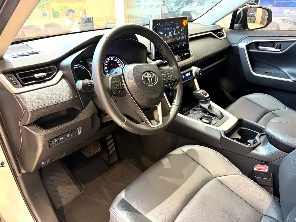 Velaranda 2022 model Hybrid 2.5L E-CVT two-wheel drive luxury edition