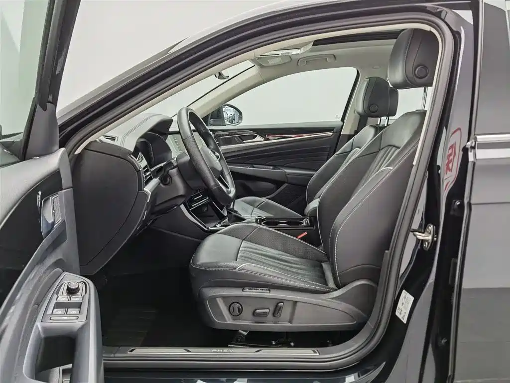 Passat PHEV 2022 430 Luxury Hybrid Edition