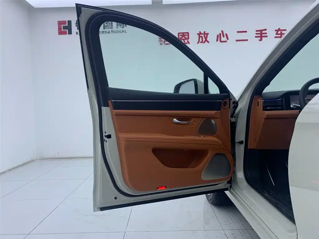 Wenxiang M5 2025 Edition Range-Extended Ultra All-Wheel Drive Version