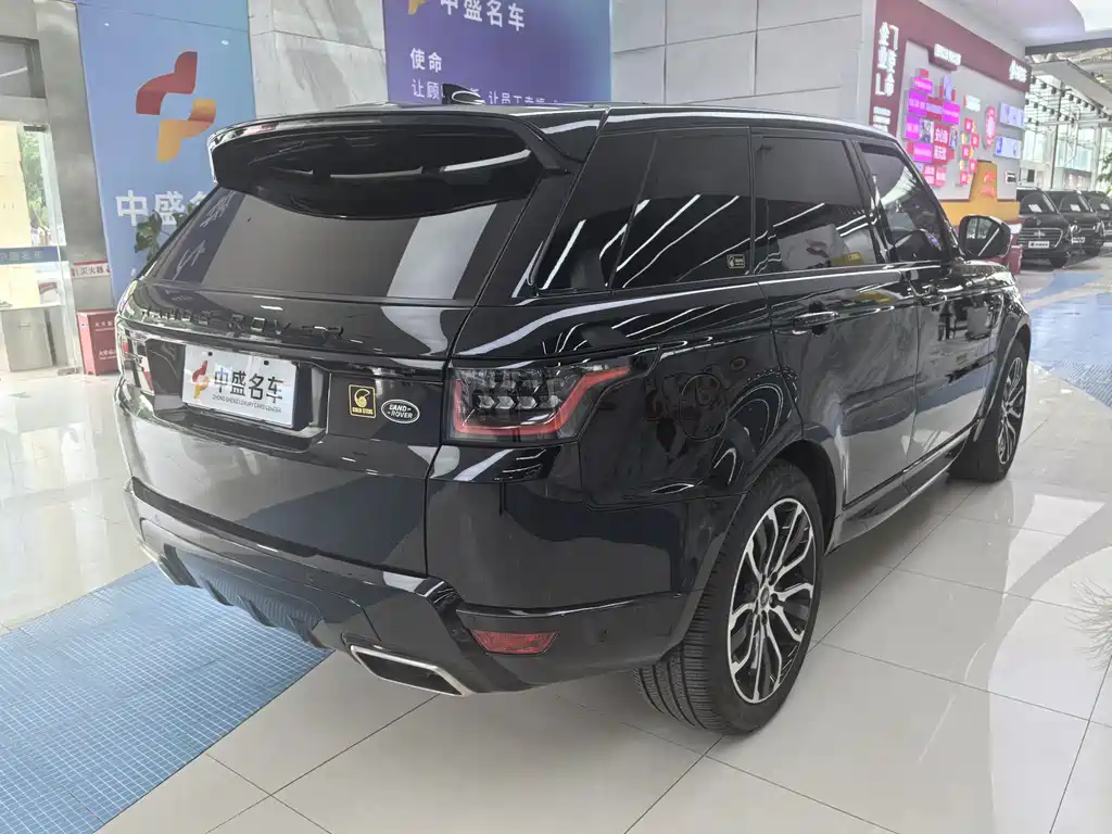 Range Rover Sport 2021 3.0 L6曜黑版