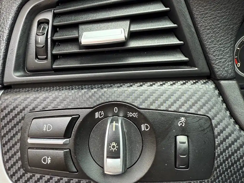 BMW 5 Series 2017 525Li Luxury Design Package