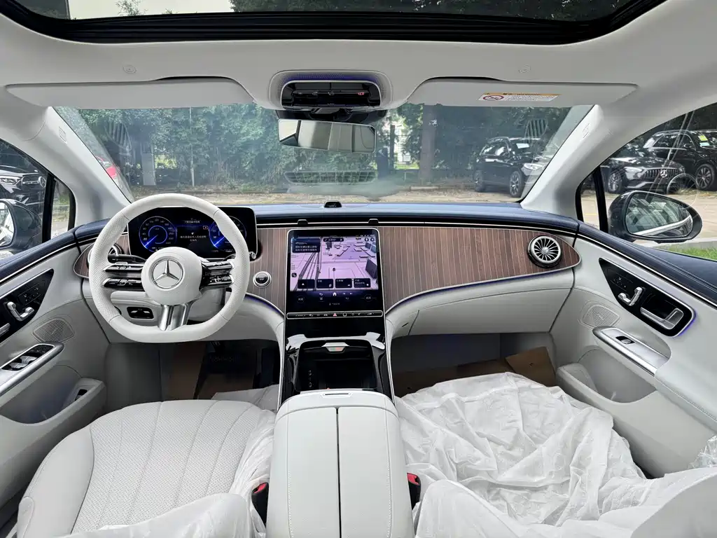 Mercedes EQE 2025 500 4MATIC Pioneer Edition