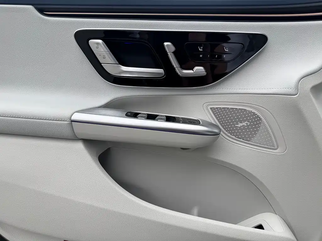 Mercedes EQE 2025 500 4MATIC Pioneer Edition