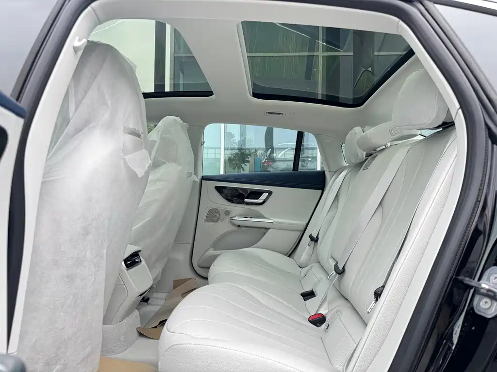 Mercedes EQE 2025 500 4MATIC Pioneer Edition